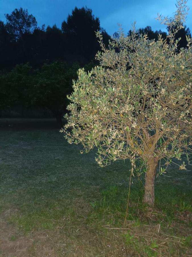 Location Venelles Βίλα Εξωτερικό φωτογραφία